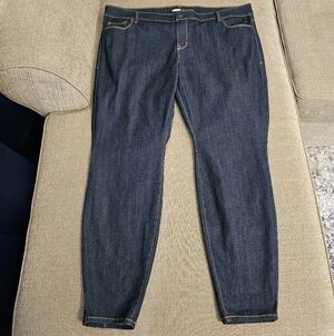 Old Navy Super Skinny Dark Wash High Rise Classic Jeans Size 22 Plus